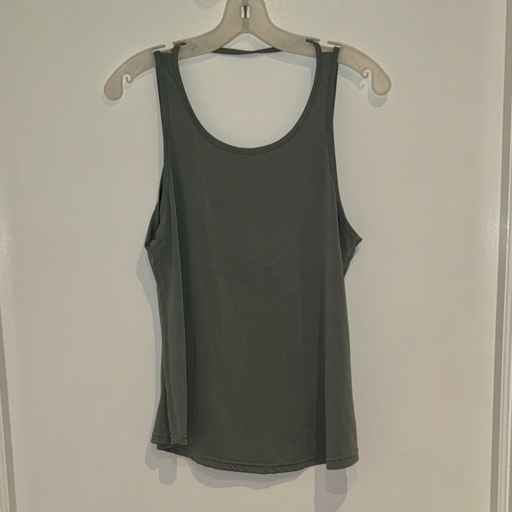 Classic Soft Green Women's Tank Top